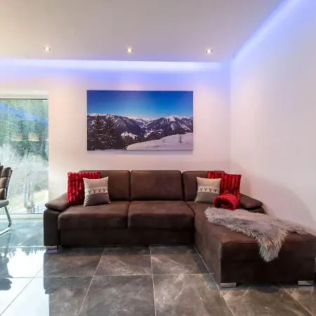 High Class Apartment Near Saalbach Hinterglemm *