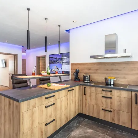 High Class Apartment Near Saalbach Hinterglemm Apartment